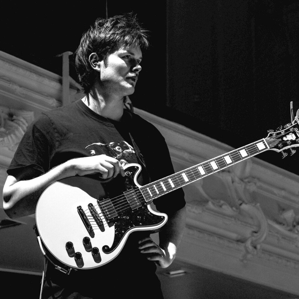 Arlo Briss Guitar Tutor at AKL Guitar Studio